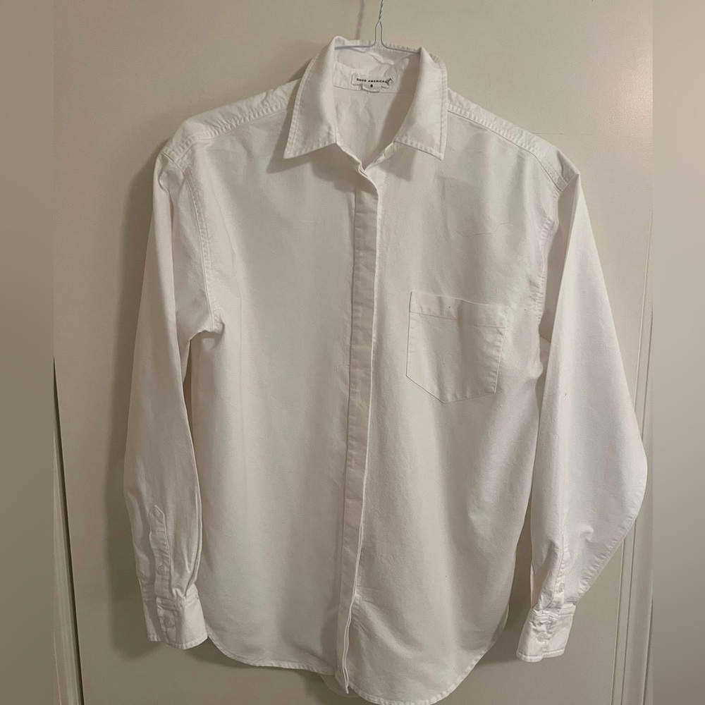 Good American white button front blouse. Size S